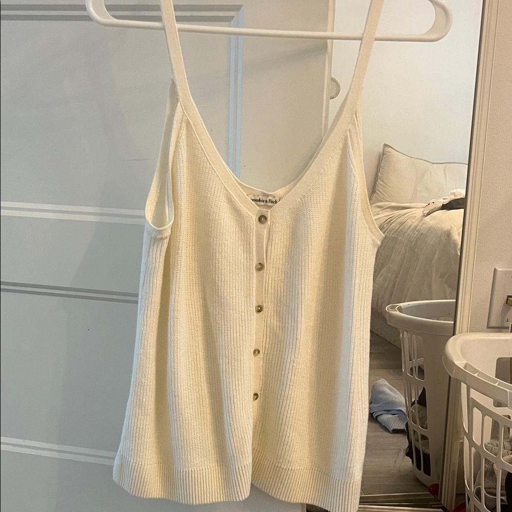 Abercrombie & Fitch Ivory Button-Up Camisole